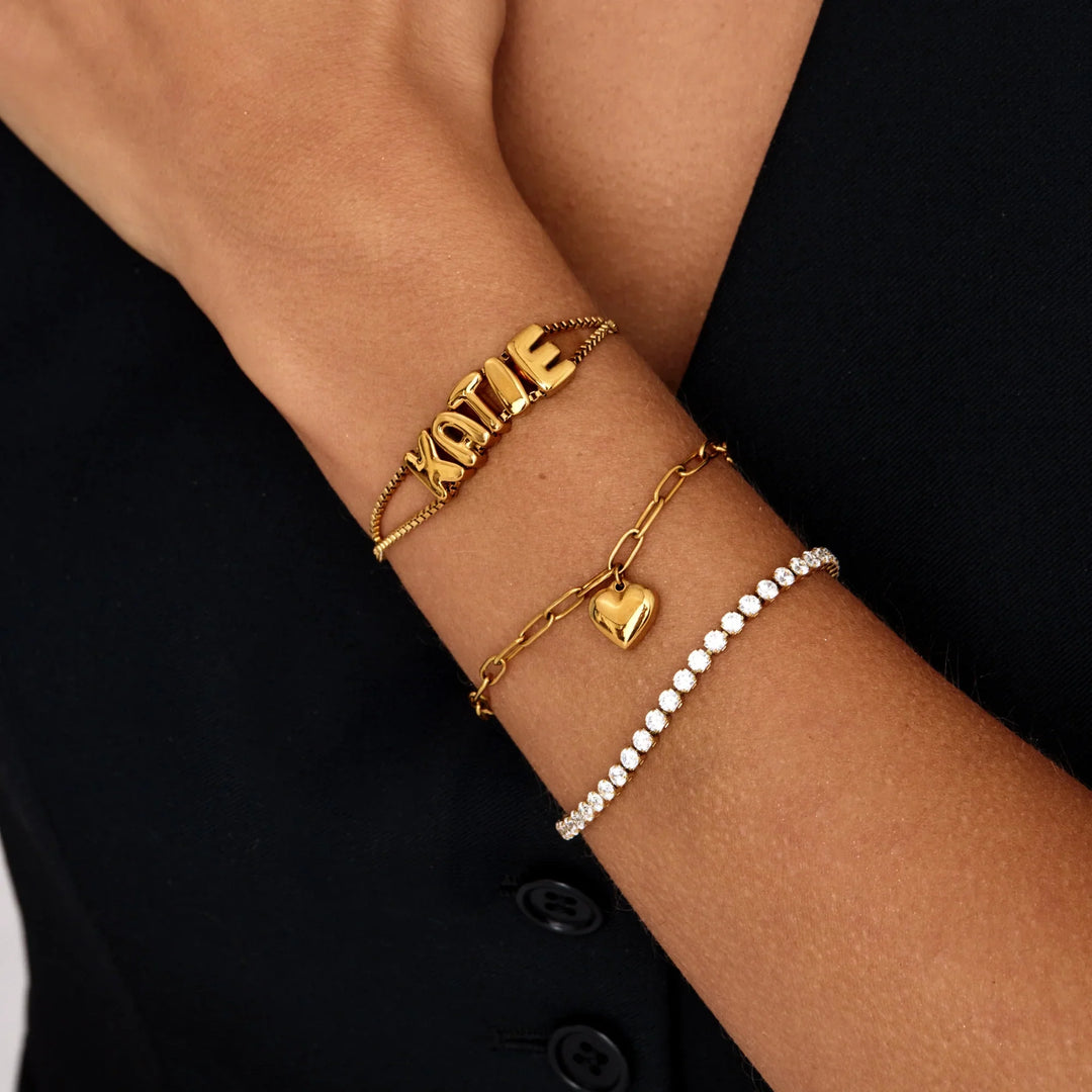 Pulsera con Charm de Corazón en Forma de Clip de Papel