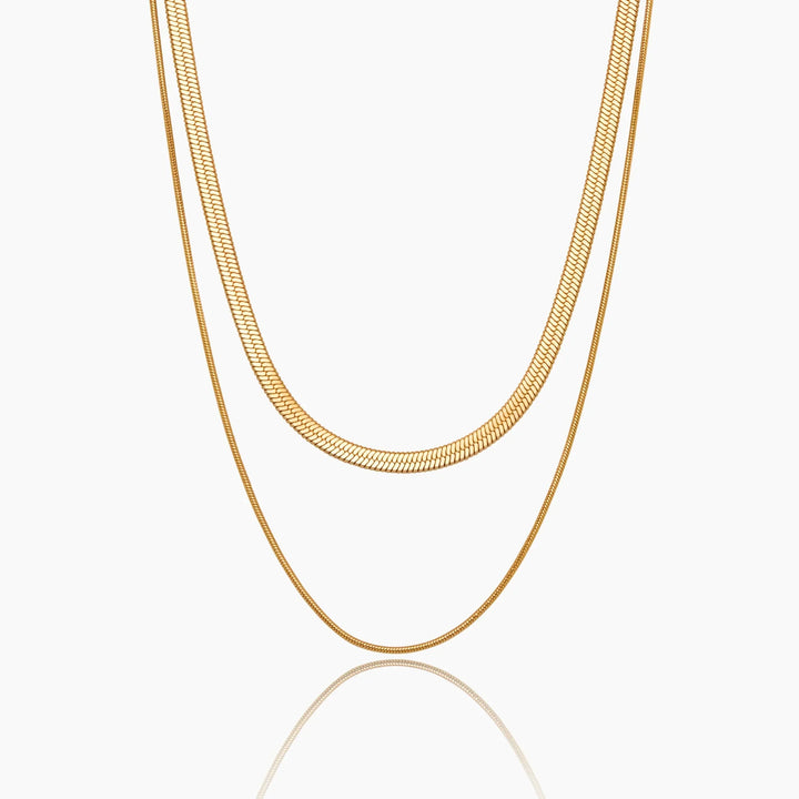 Collar de Cadenas Dobles de Serpiente en Capas