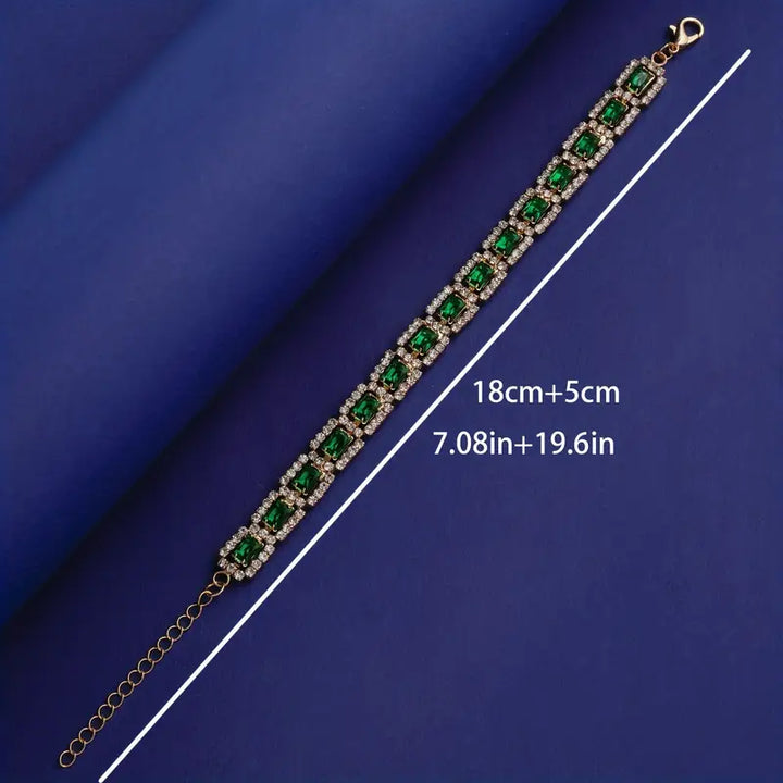 Pulsera de Oro con Declaración en Verde Esmeralda