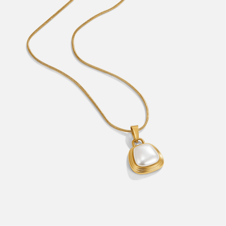 Collar de Perla de Marfil