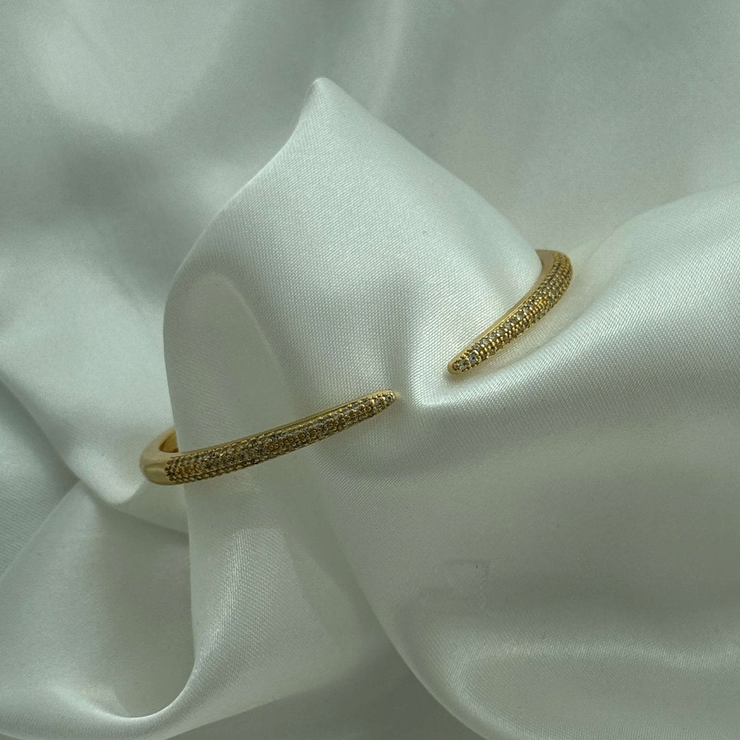 Pulsera Cuff de Piedra de Serenidad