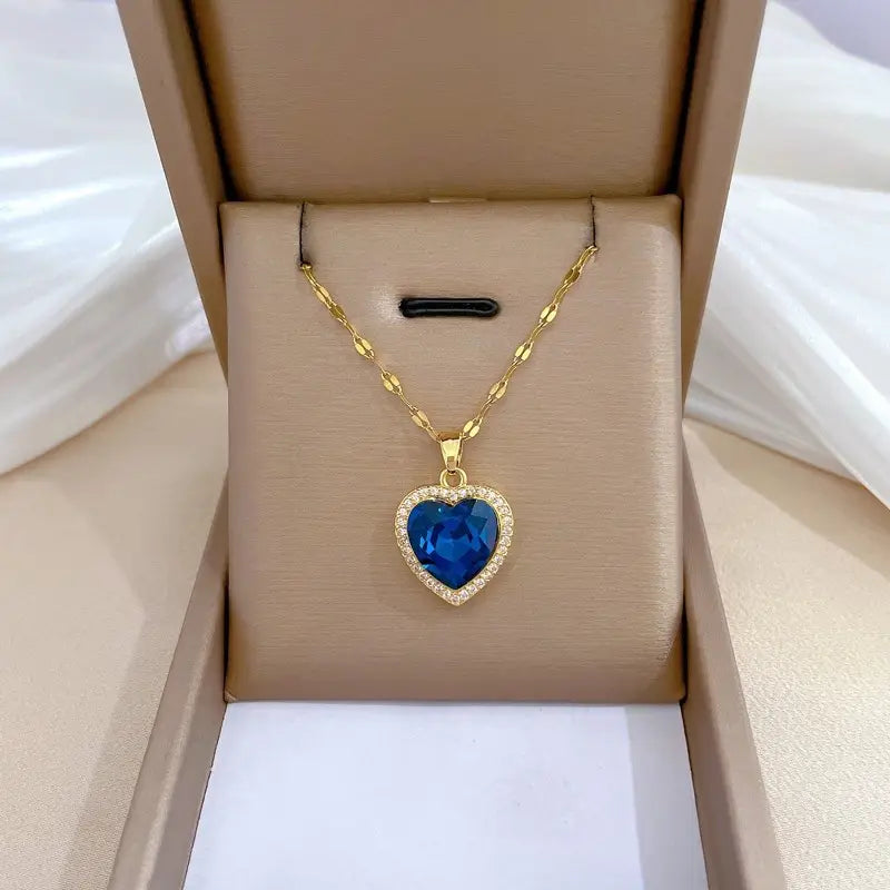 Collar de Oro Jaselle Vireyne