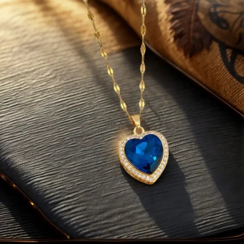Collar de Oro Jaselle Vireyne