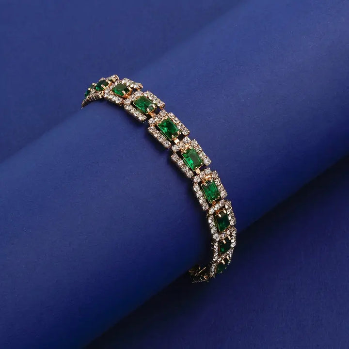 Pulsera de Oro con Declaración en Verde Esmeralda