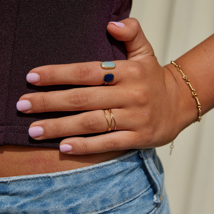 Anillo de Bucle Infinito de Oro