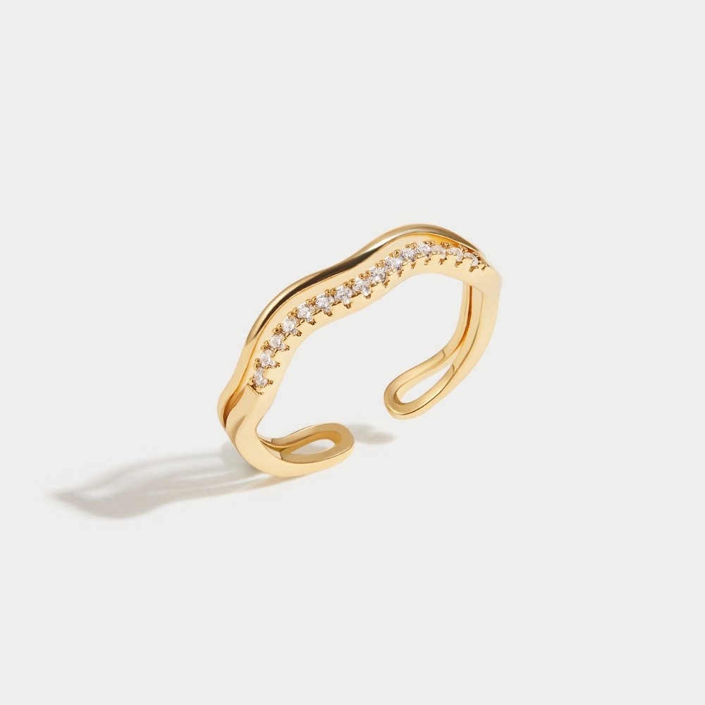 Anillo de Oro y Cristal Juni en Capas
