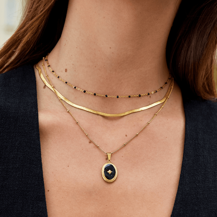Collar de Cadena Sarya Snake en Oro