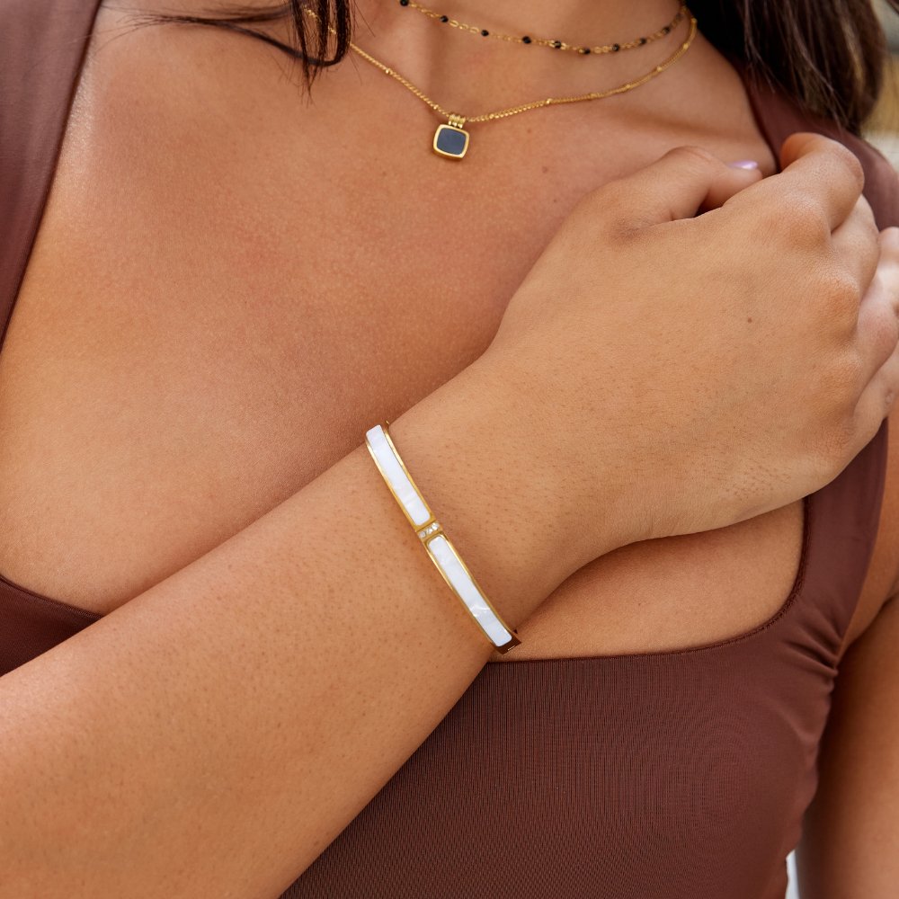 Brazalete de Oro Blanco Sahara